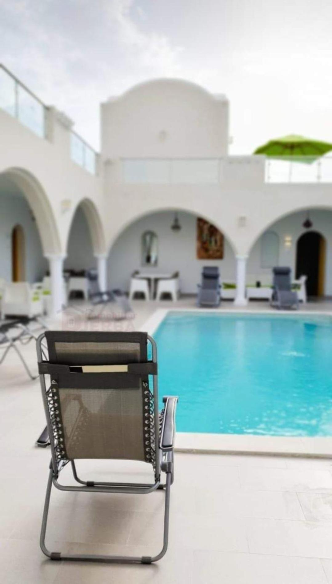 Musk De Djerba Suite Aziz Avec Piscine Temlale 外观 照片